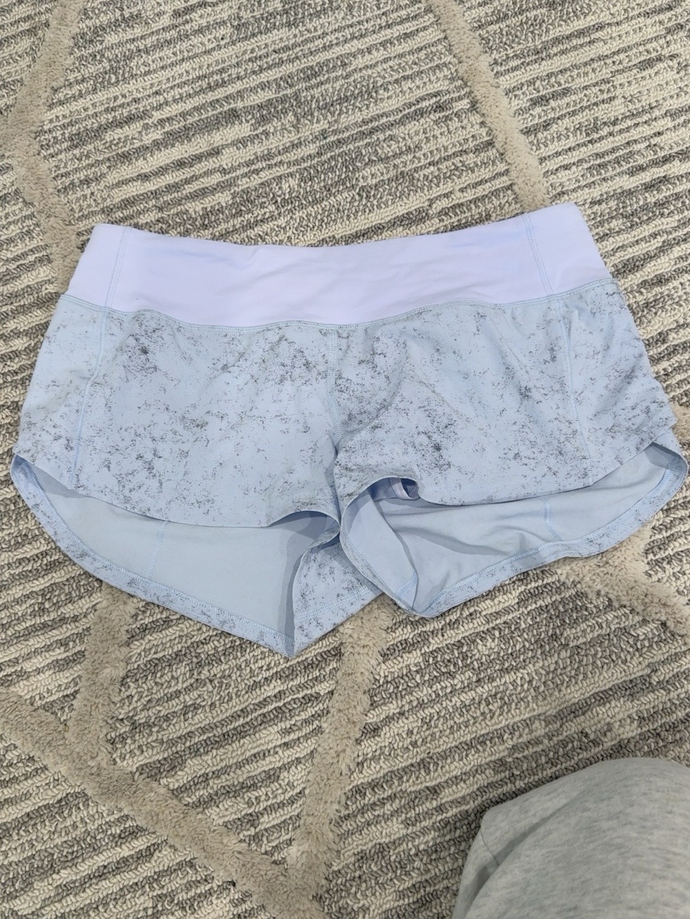 Lululemon running shorts — size 6